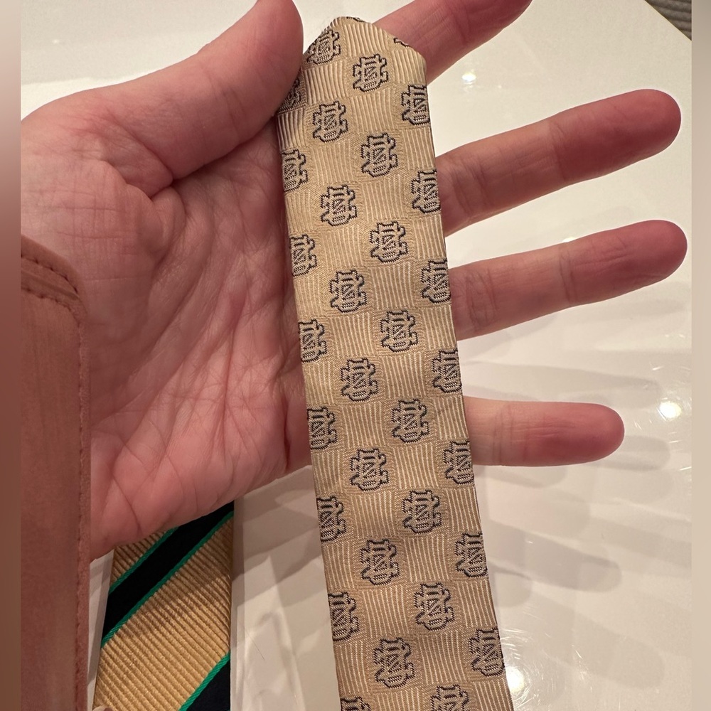 100% silk Notre Dame Belt 40in long - Picture 4 of 5